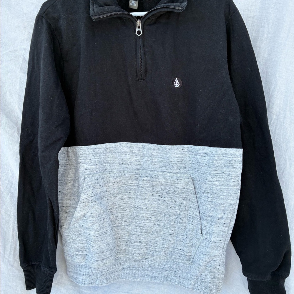 Volcom Men's Two-Tone 1/4 Zip-Up Sweater size M
